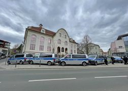 Corona Protest Und Gegen Demo In Jena 17042021 00005